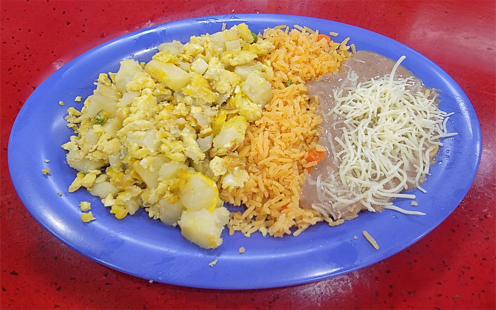 Huevos con Papas